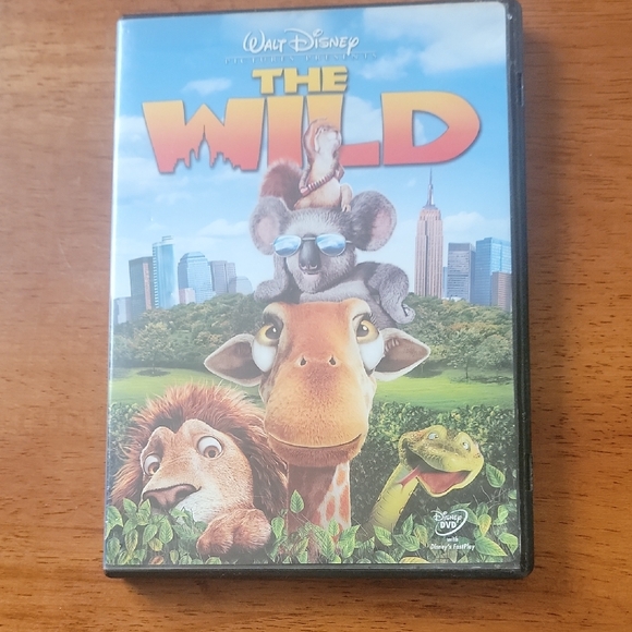 Movie Bundle-Set of Children DVDs - Picture 2 of 9